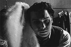 thisobscuredesireforbeauty:Johnny Depp in: Ed Wood (Dir. Tim Burton, 1994).Source