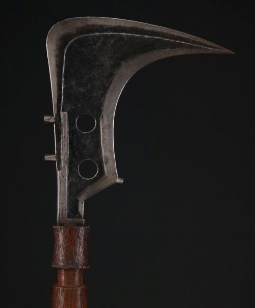 art-of-swords:Mangbetu SwordDated: early 20th century Culture: Congolese (Africa)Measurements: overa