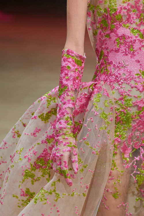 windywitch:elie saab spring 2022 couture