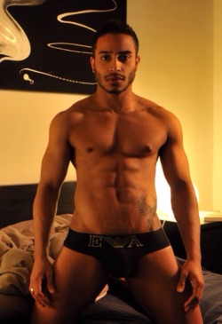 Lightskin, Mixed, Latino and Other Sexy Men