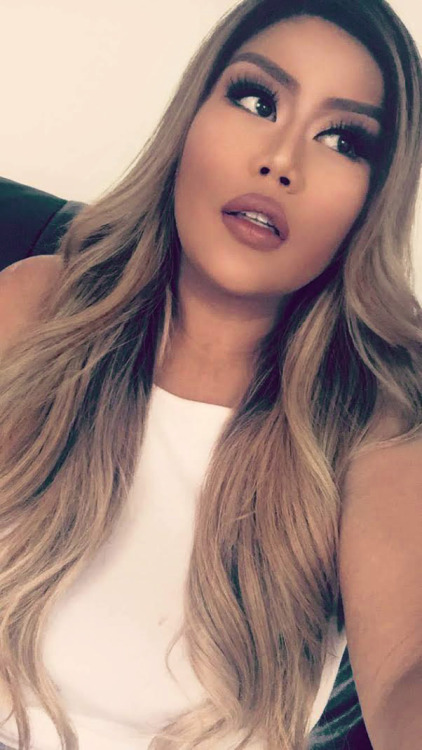 Went blonde!Kik me: PhukmiInstagram: PhukmiSnapchat: Phukmi