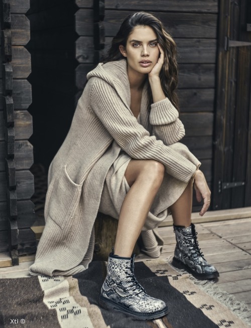 Sara Sampaio for XTI Shoes FW19