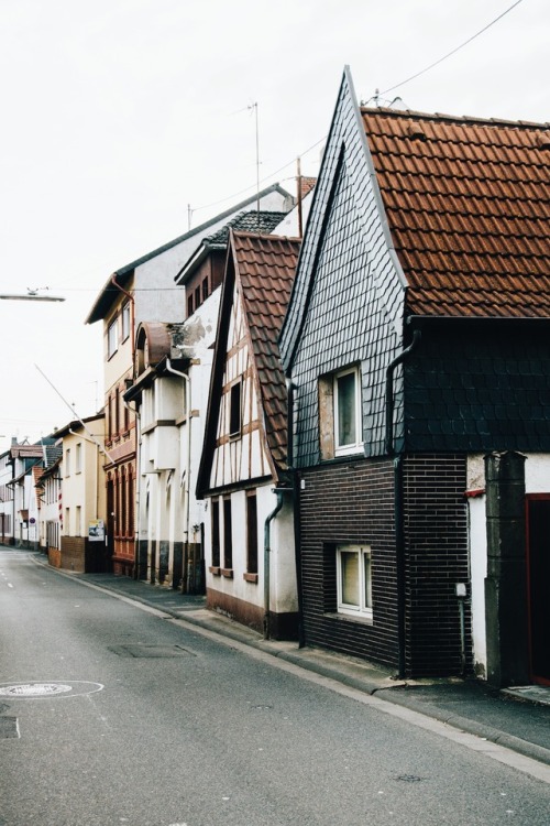 main streets, village style. who needs sidewalks anyway?flickr / instagram