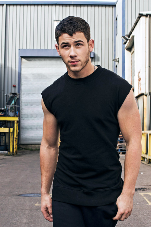 zacharylevis:  NICK JONASAttitude Magazine adult photos