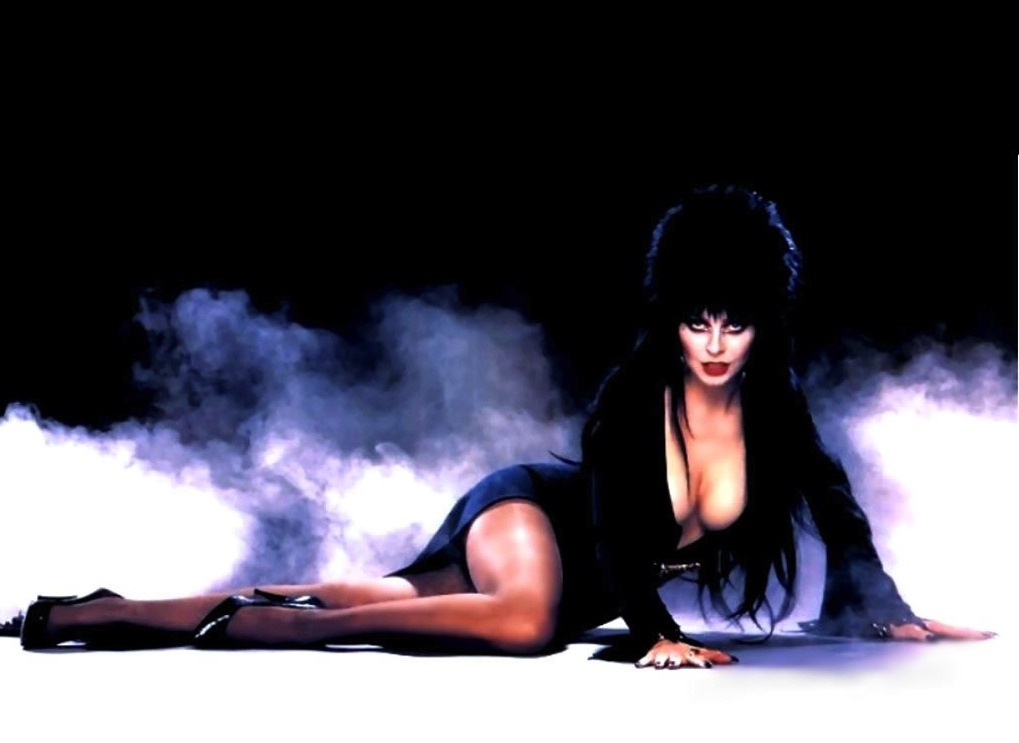 greggorysshocktheater:  Happy Birthday to Elvira, Mistress Of The Dark! Her alter