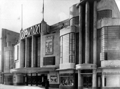 modernism-in-metroland:Harrow Dominion Cinema (1936) by F.E. BromigeFlamboyant art deco cinema in Ha