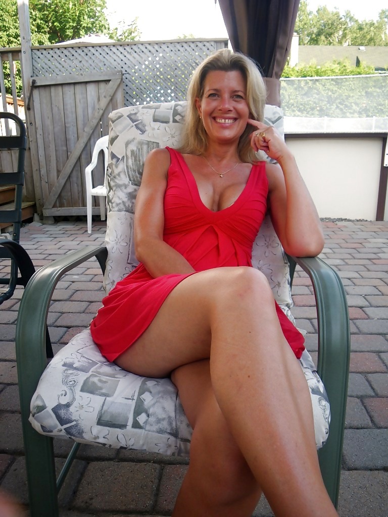 exxxposedamateurs:   ExxxPosed!! Check me out @ http://exxxposedamateurs.tumblr.com