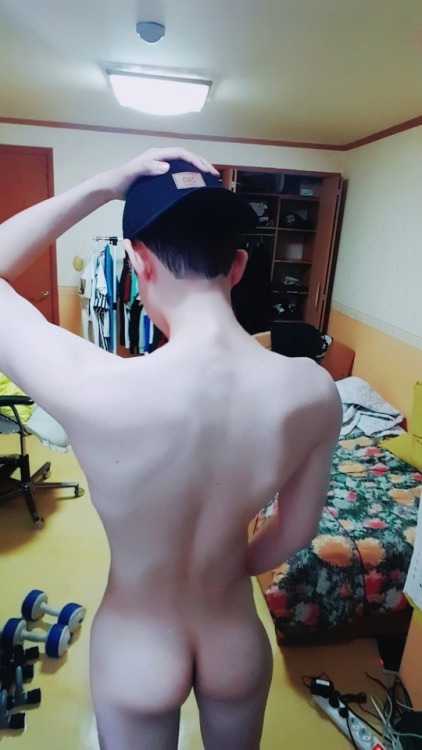 whiteboy8472:  https://open.kakao.com/o/sLrIsuy   섹스 좋아하냐?