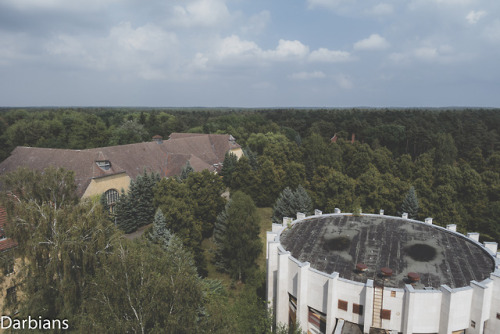 Abandoned Soviet theatre in GermanyCheck the link for more from here.Haus Der Offiziere Theatre