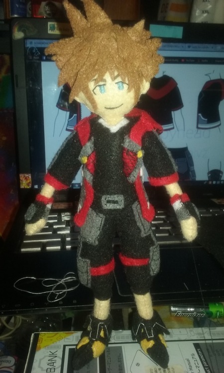 Finally finished my Kh3 Sora felt doll, just in time for Kh3 Orchestra! #kh3 #feltdolls #sora #kingd