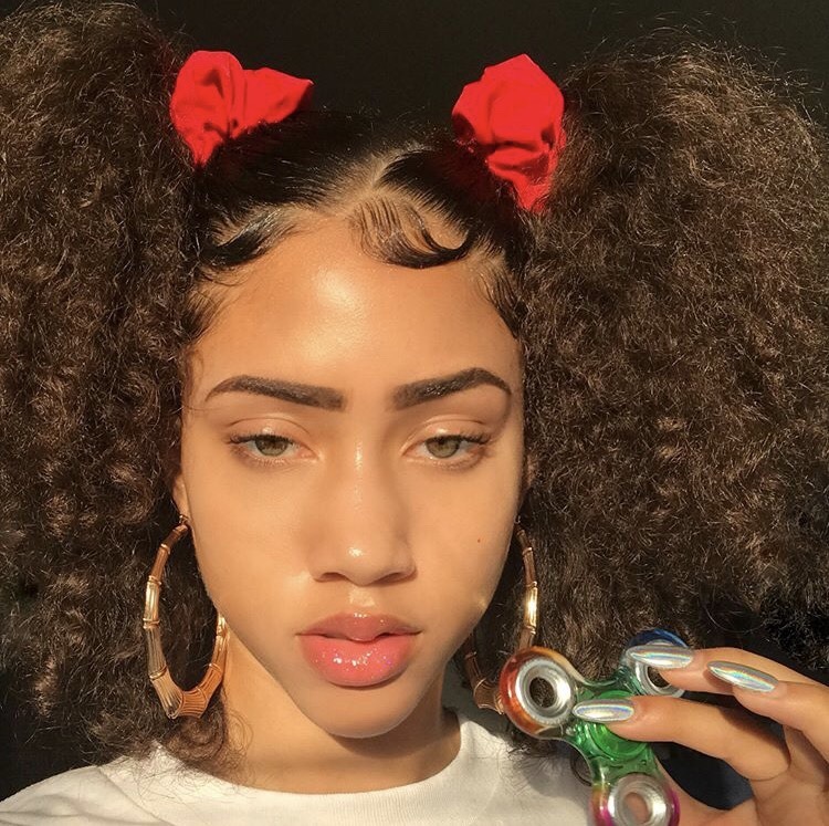 soft-princesa:  IG: kravekay._