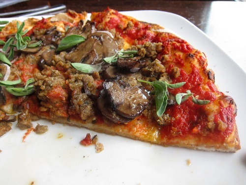 im-horngry:  Vegan Pizza - As Requested!