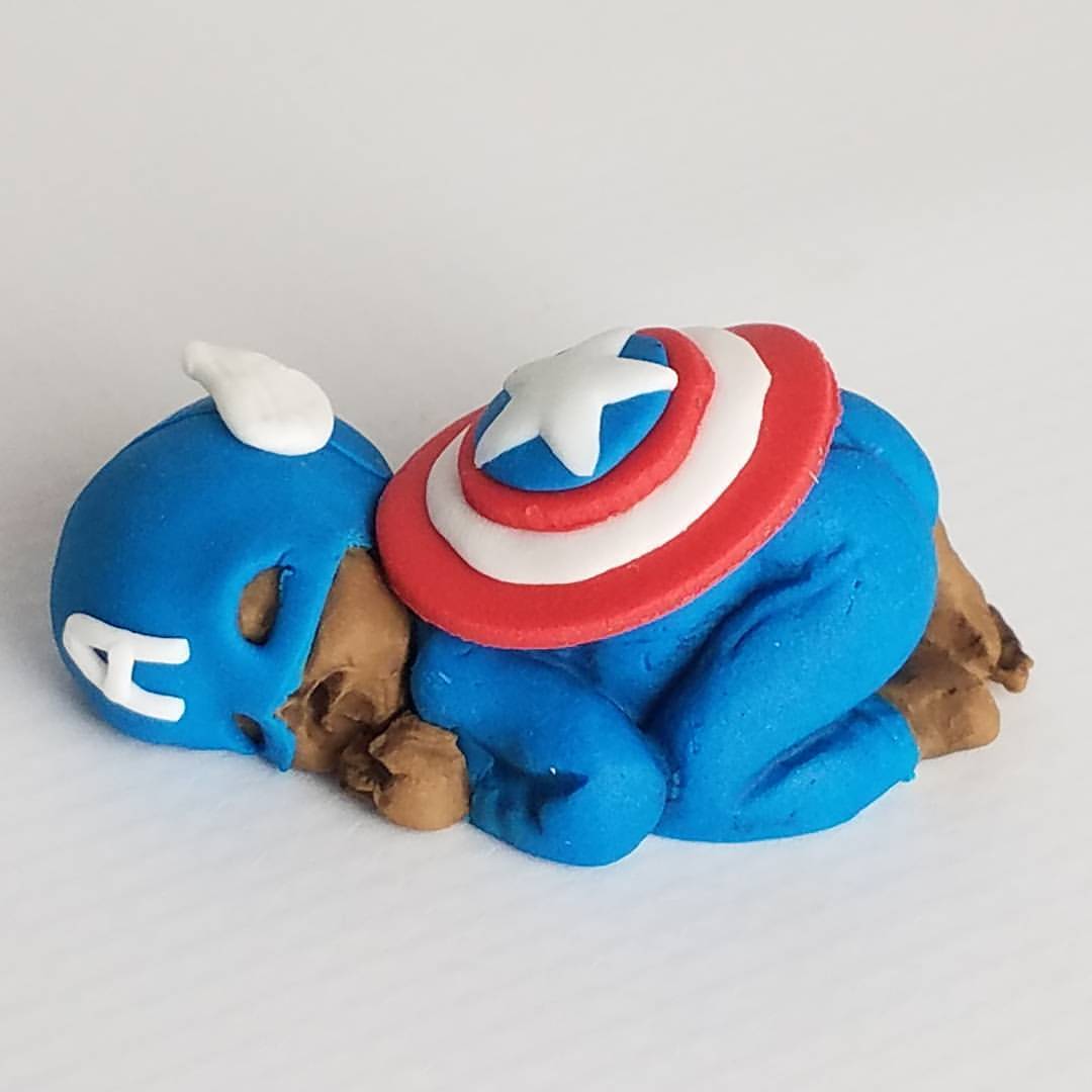 5 Best Captain America Cake Ideas (2023 Updated)