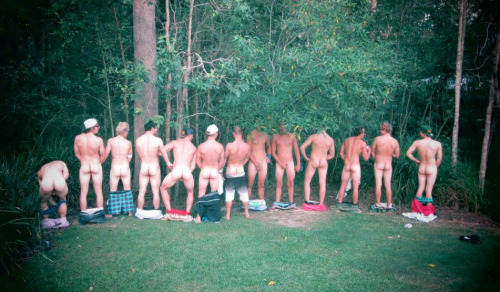 hotguys-myperspective: Wow. I’d love to be there.