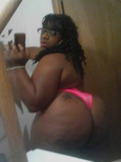 imapervert:  bigdawg224:  MAN! Big Mama got azz!  very definition of a tank ass 