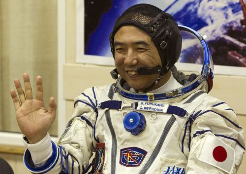 Some of the 14 Japanese astronauts who have traveled to space.Akiyama Toyohiro (1990)Mōri Mamoru (19