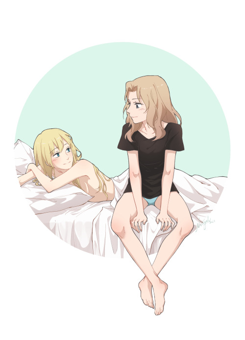 neiigal: Actually there should be clothes on Darjeeling…..I’ve no idea of what’s going on. XD