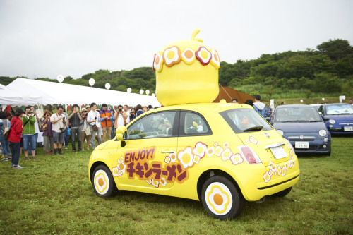 Fiat 500 - Ver. Nissin Chikin Ramen(Chiken Ramen) =Oodles of Noodles, Top Ramen東京・横浜エリアに出没中!? ひよこちゃん