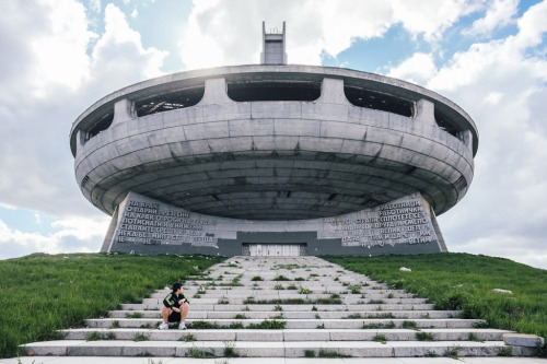 jedavu:Abandoned Soviet Monuments