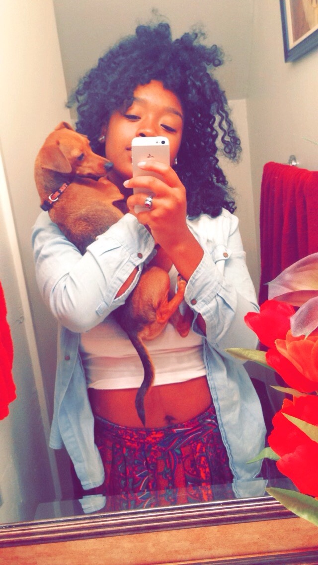 chocolatecakesandthickmilkshakes:  blvckdoves:  Happy Blackout Day with my dog  That