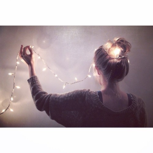 realrobynschneider:  Happy December. 