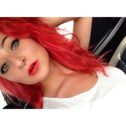 fab-sab:  My hair looks like it tastes good 