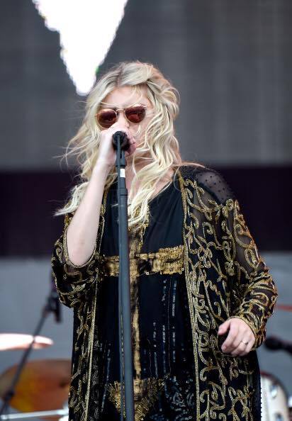 momsen-news:  Taylor Momsen of The Pretty Reckless performing at iHeartRadio