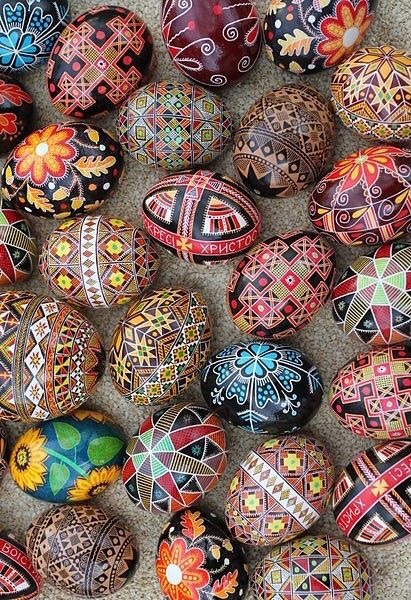 Porn andallshallbewell:Ukrainian Easter Eggs photos