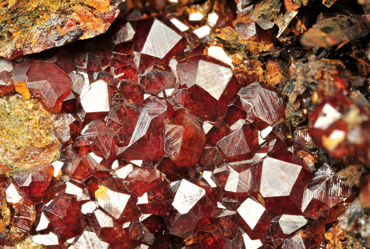 ggeology:  Andradite // Kawaba mine, Fujiyama, Yachi, Kawaba, Tone, Gunma pref.,