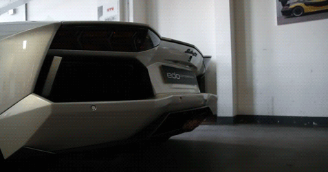 luxurysupercars:  Aventador Backfire! 