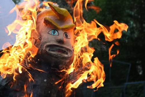 Trump Burned in Effigy at the US Embassy in Mexico City Photo credit: El Barzón