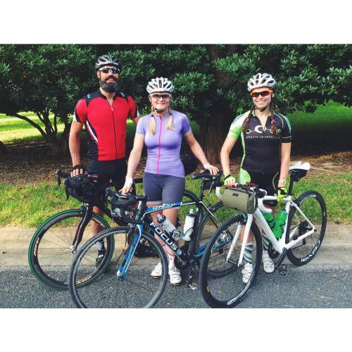 carolinebikes: Don’t be fooled by their cute smiling faces. Paul and Iwona are tough as nails.These 