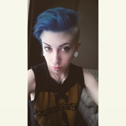 louppreine:  SO BLUE 🐳
