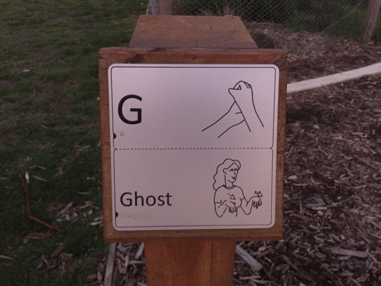 catbountry:  freelancefailure:  Not sure why this park thought the first two sign