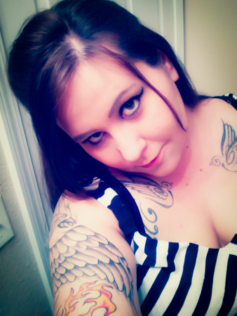 chubby-bunnies:ohaithar. I’m Kimber. US size 20. Tattooed and (usually) in love with myself. <3 C