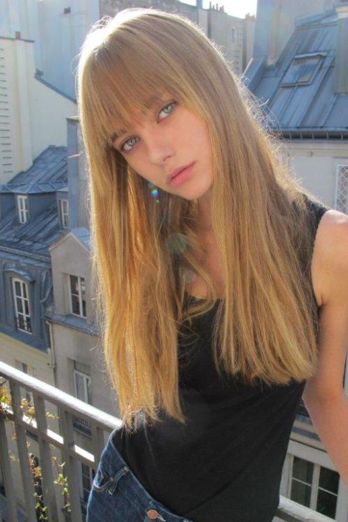 live4two:  Alexandra Tikerpuu 