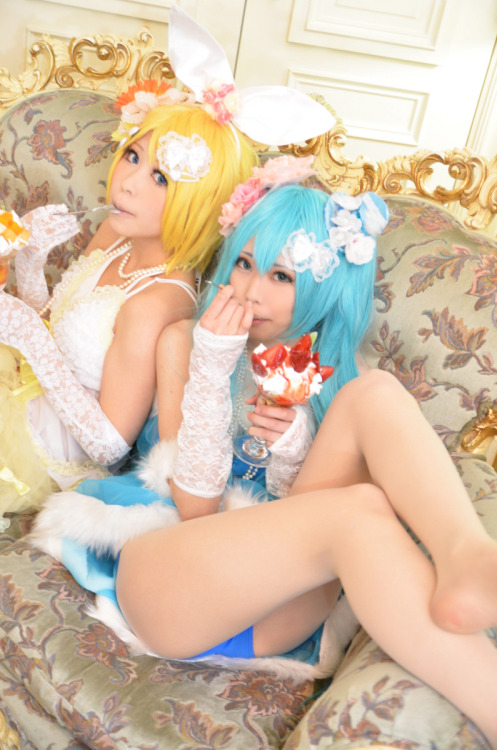 Vocaloid - Miku Hatsune & Rin Kagamine 6HELP US GROW Like,Comment & Share.CosplayJapaneseGirls1.5 - www.facebook.com/CosplayJapaneseGirls1.5CosplayJapaneseGirls2 - www.facebook.com/CosplayJapaneseGirl2tumblr - http://cosplayjapanesegirlsblog.tumbl