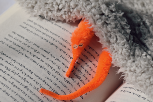 the worms have been hard at work. it takes a lot of energy to turn those pages sometimes—they can be so big. if finals are coming up, good luck to you! make sure to take breaks, eat and drink well, and be kind to yourself always.  #worm on a string #squirmles#wormonastring#studyblr#wormcore#clementine