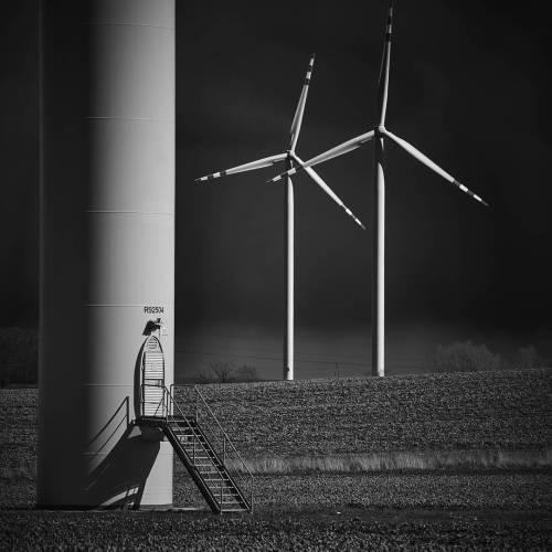 #legnica #sony_photogallery #sonya7 #sonyimages #fe70200 #blackandwhite #landscape #windpower #eco #