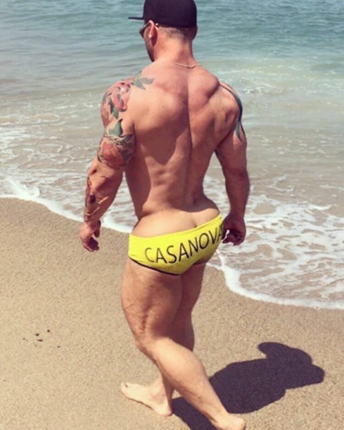 HotGuysHotUnderwear