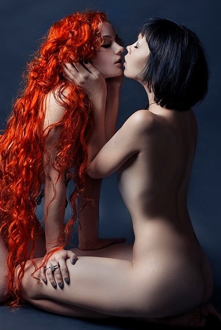 beautifully-owned: Threesome? Please? Her.