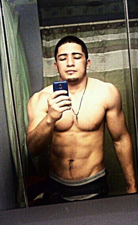 andexz:  Age 21. Days when I starved myself. #TBT