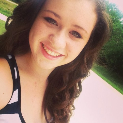 Hi! Can I get a look-a-like please? :)Hi darling! I think you look like Emilie de Ravin from Once Up