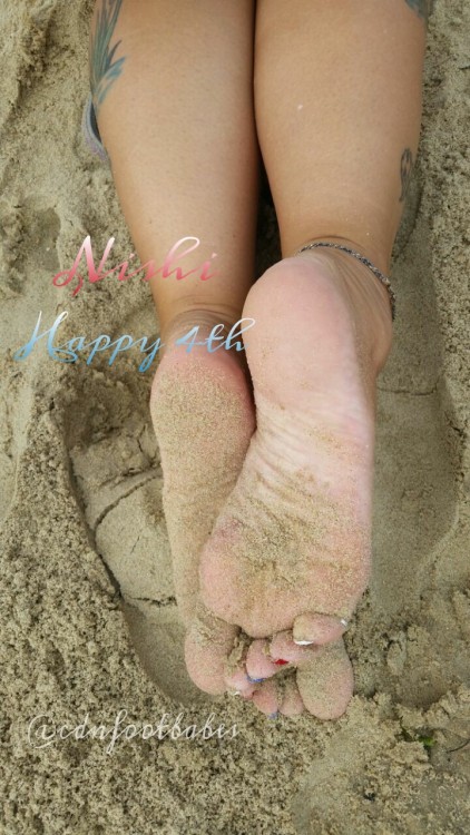 canadianfootbabes:  Nishi at www.canadianfootbabes.com 