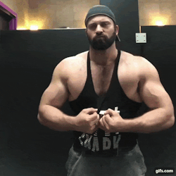 tooswole42:  “The bigger they get, the