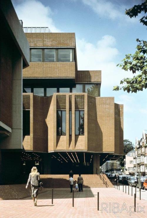 modernism-in-metroland:Kensington and Chelsea Town Hall (1977) by Basil Spence, Bonnington & Col