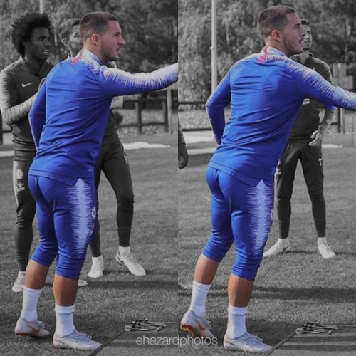 blogartus:  paunchstar: Eden Hazard Amazing Belgian footballer with the most stand-out