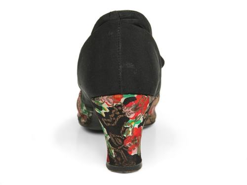 Black satin strap shoes with vamp and heels covered with gold hand-painted brocade with red flowers 