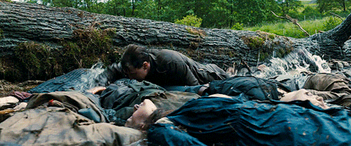 avtomatkalashnikova:zacharylevis:19172019 › dir. Sam MendesCinematography by Roger Deakins@debaucher