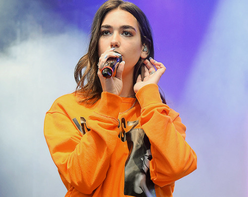 dualipasource:Dua Lipa performing at Energy Music in Berlin, Germany on September 02, 2017